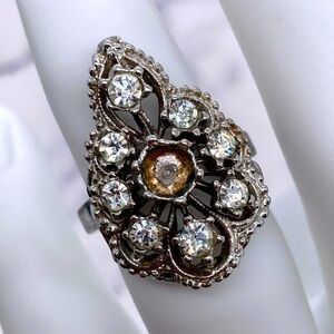 Silver Tone Ring *Missing Rhinestone” Marked “Sarah 14 KT HGE”